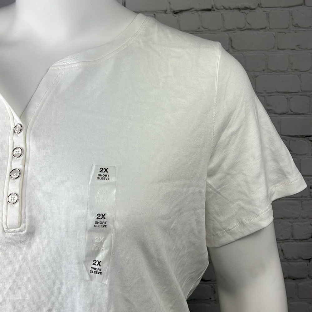 Bright White Splitneck Henley Short Sleeve Top Plus Size 2X - Picture 5 of 6